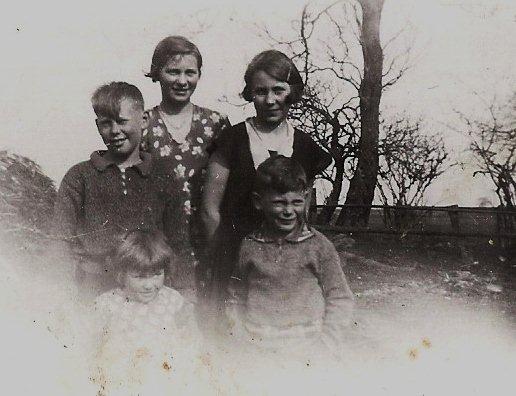 Maja, Ruth, Bjørn,Hans Jørgen & Ebba Devantier