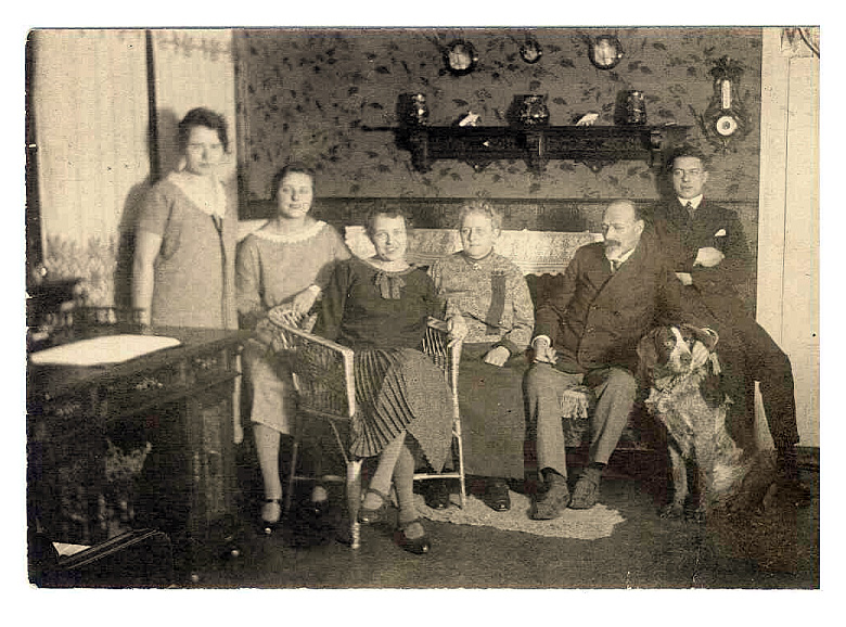 Jahnke Family 1921
