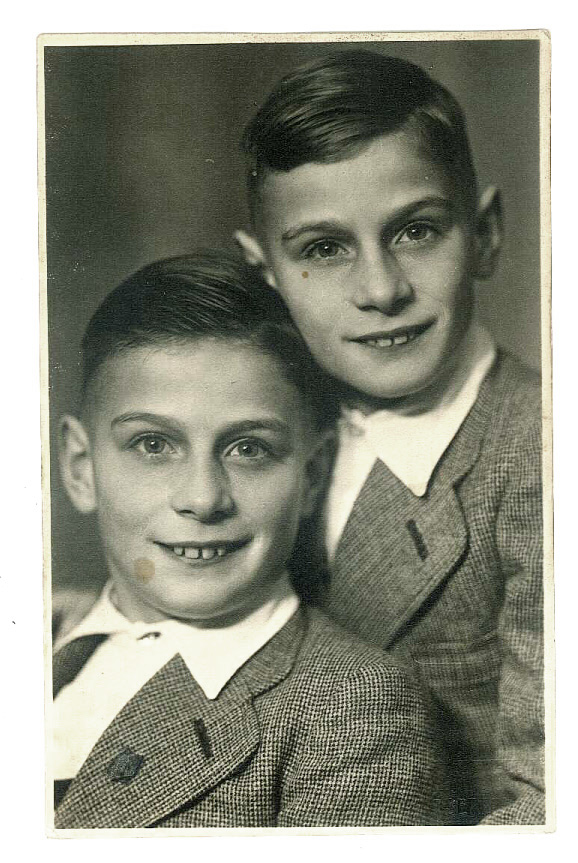 Martin and Reinhard Jahnke. 1945
